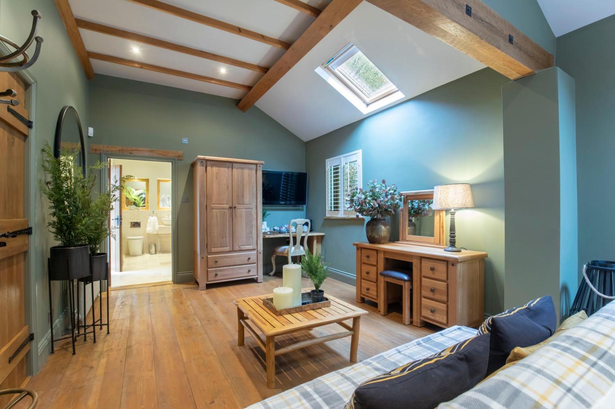 Stable Lodge - Boutique Bed & Breakfast Shurdington Exterior photo